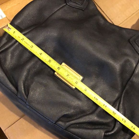 MARC JACOBS Black Satchel Crossbody B/W Logo Interior Lining Brass Hardware - Picture 4 of 16